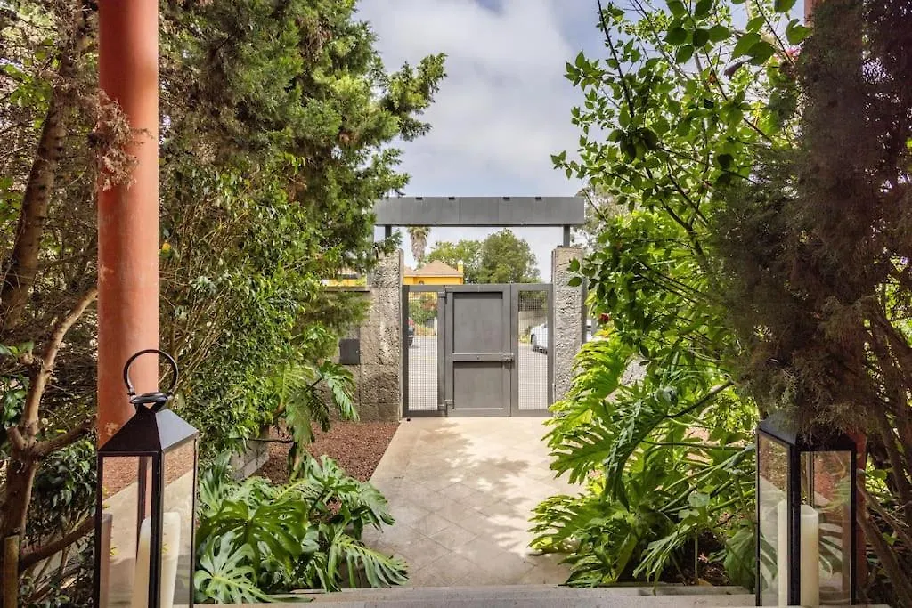 Casa De Lujo Junto Al Club Golf Vila Tacoronte